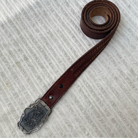 Western Brown Leather Belt with Brass Buckle - Picture 3 of 7